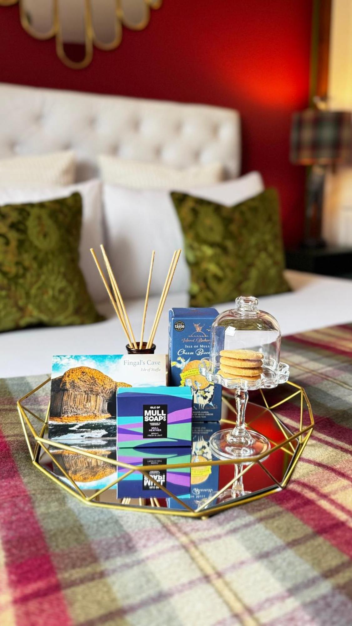 Scotland Live Cosy Guest Room In โทเบอร์โมรี ภายนอก รูปภาพ